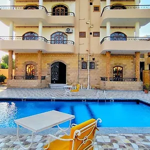 ** فندق Dream Island مصر