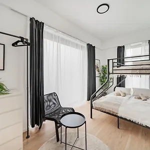 Chic By Home2 Auberge de jeunesse