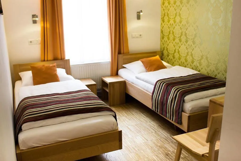 Hotel Mocca Viyana 3*,  Avusturya